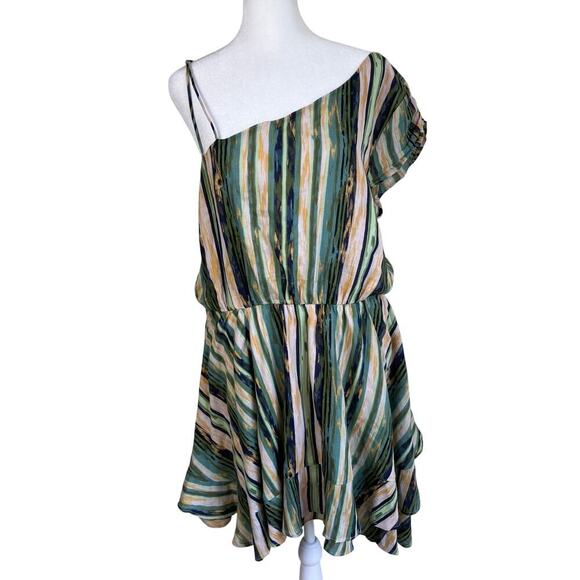 Free People Sz L Heart Shaped Face Asymmetrical Ruffled Mini Dress Green Boho - Picture 2 of 16